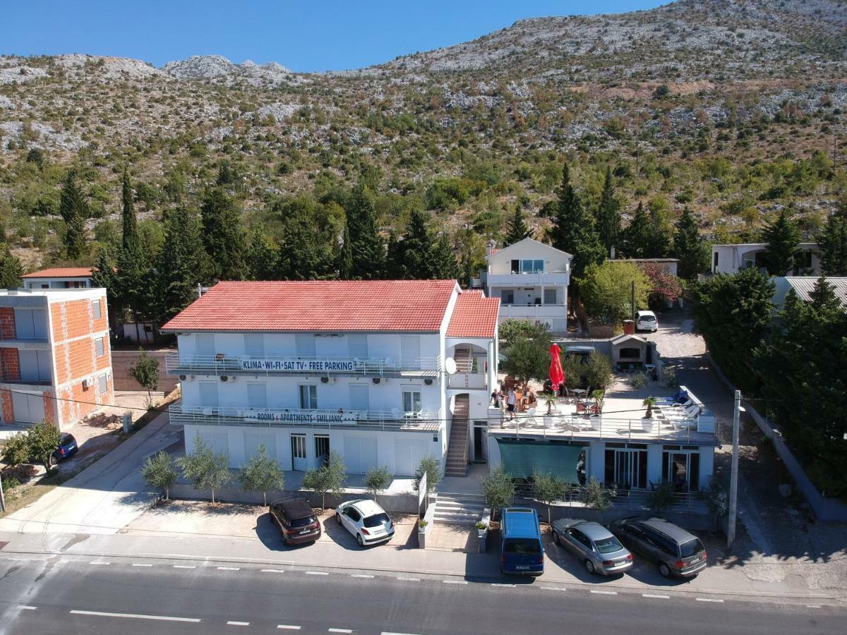 Apartmani Smiljanic Starigrad Paklenica Esterno foto